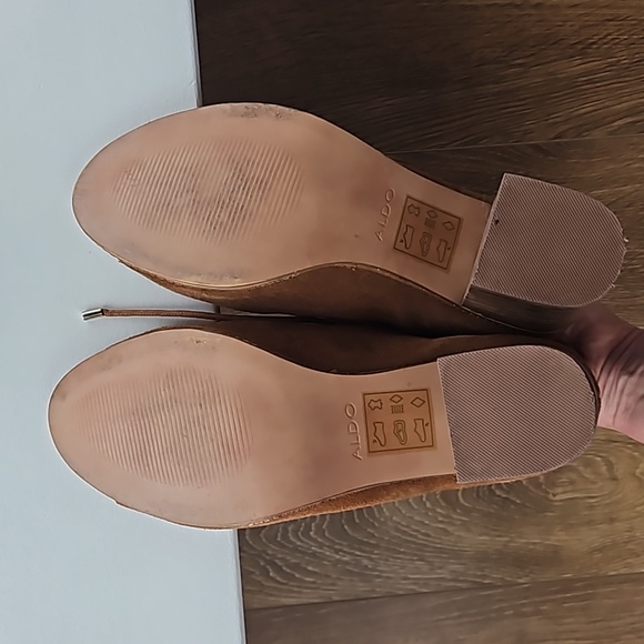 Aldo caramel suede lace up sandals. Fall. Size 8,5 - Picture 8 of 8